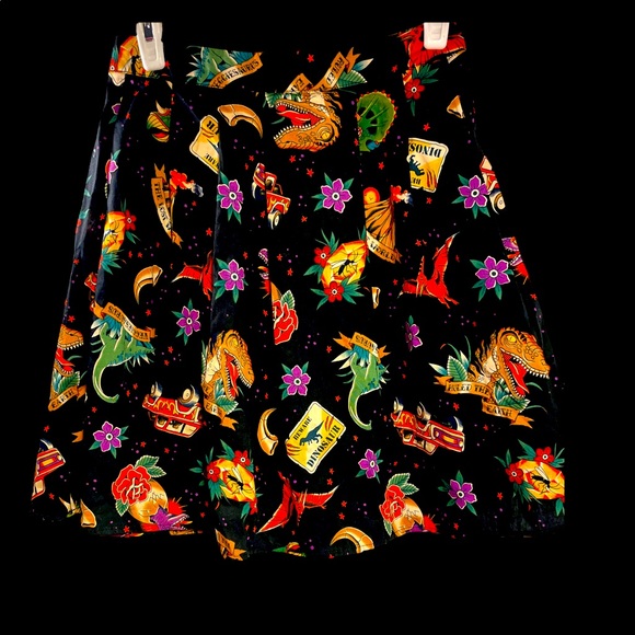 ModCloth,Dangerfield tattoo inspired skirt - Picture 4 of 10